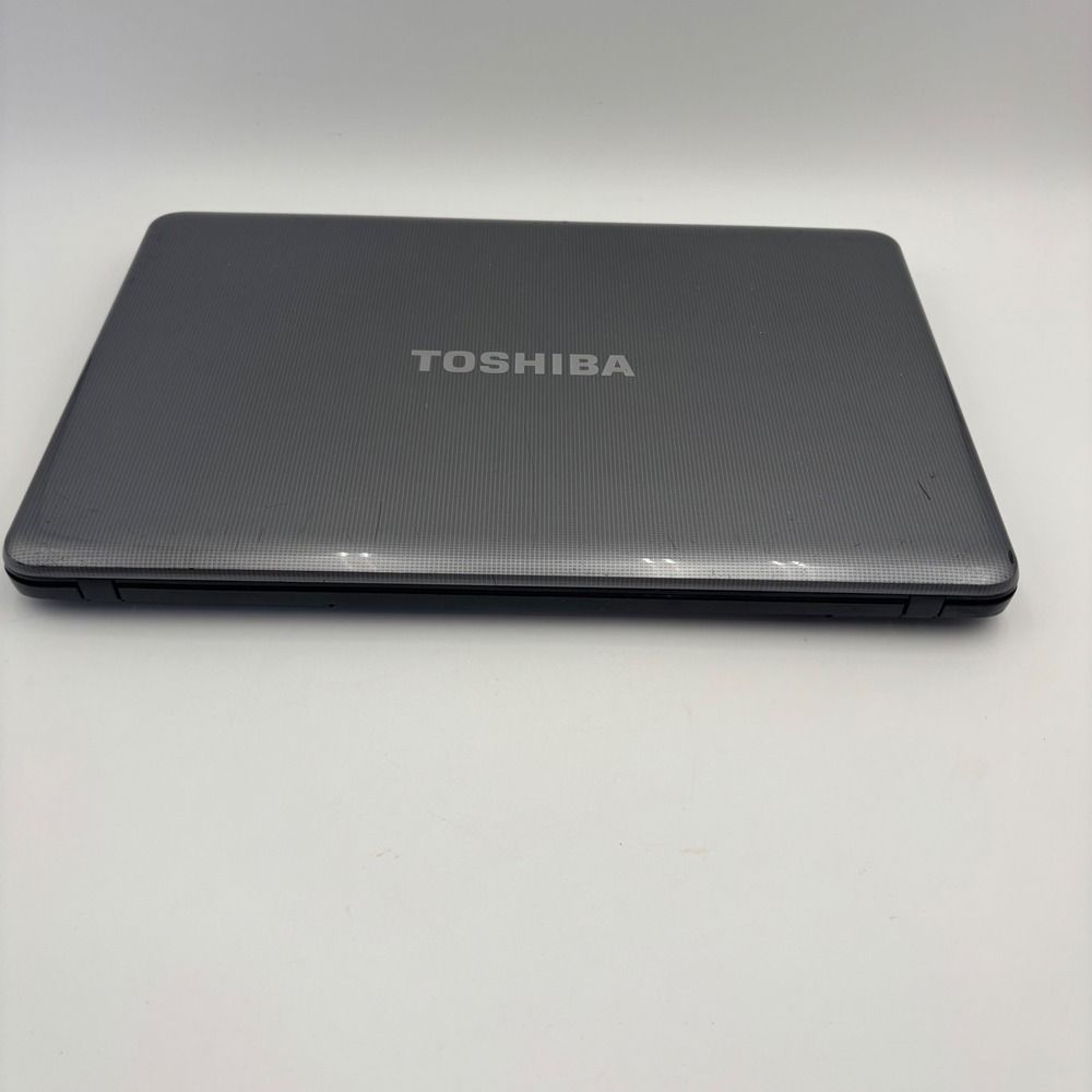 Toshiba Satellite L875D-S7332 Laptop 17.3" Parts Repair Missing HDD Battery